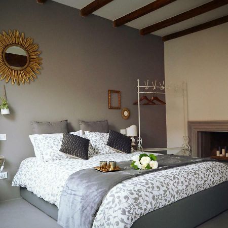 Charming Flat Righi Bologna Apartment Bagian luar foto