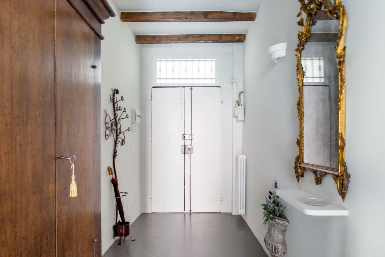 Charming Flat Righi Bologna Apartment Bagian luar foto